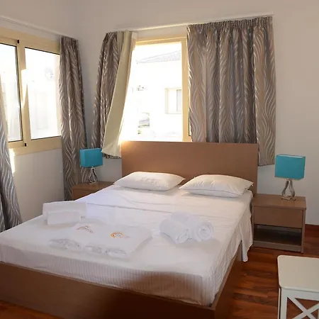 Anthorina 5 פרוטאראס