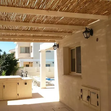 וילה Anthorina 5 פרוטאראס