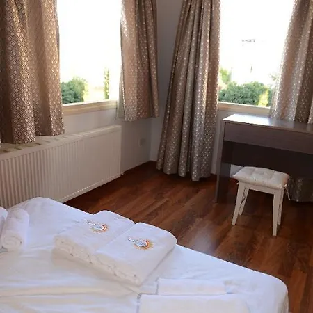 Anthorina 5 * Протарас